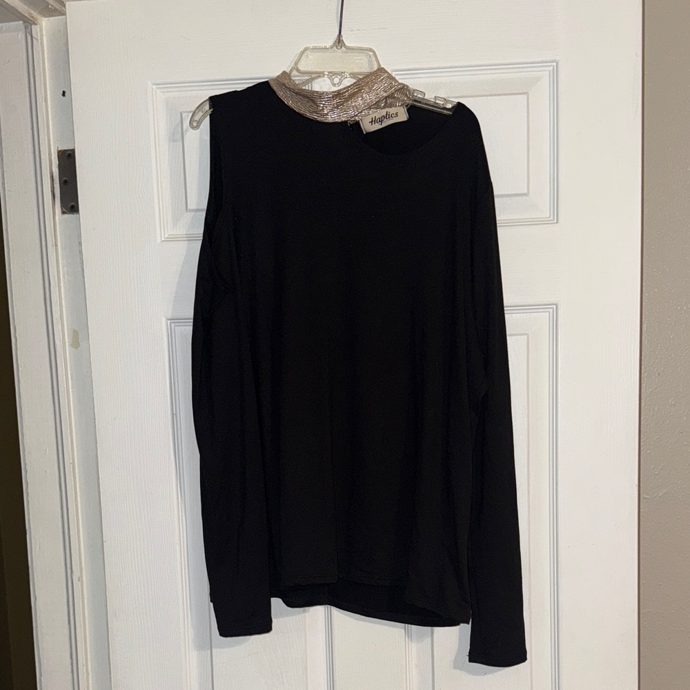 Black Long Sleeve Top